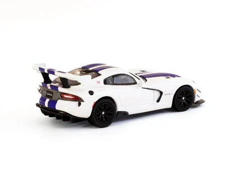 Dodge Viper ACR Extreme Commemorative Edition 1:64 tarmac