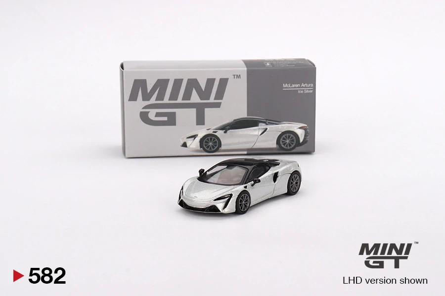 MiniGT #582 McLaren Artura Ice Silver
